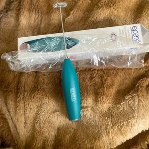 Epare Milk Frother Green Color